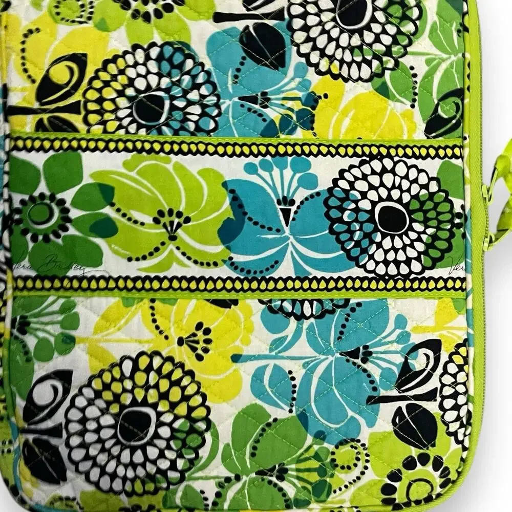 Vera Bradley Quilted Limes Up Floral 14